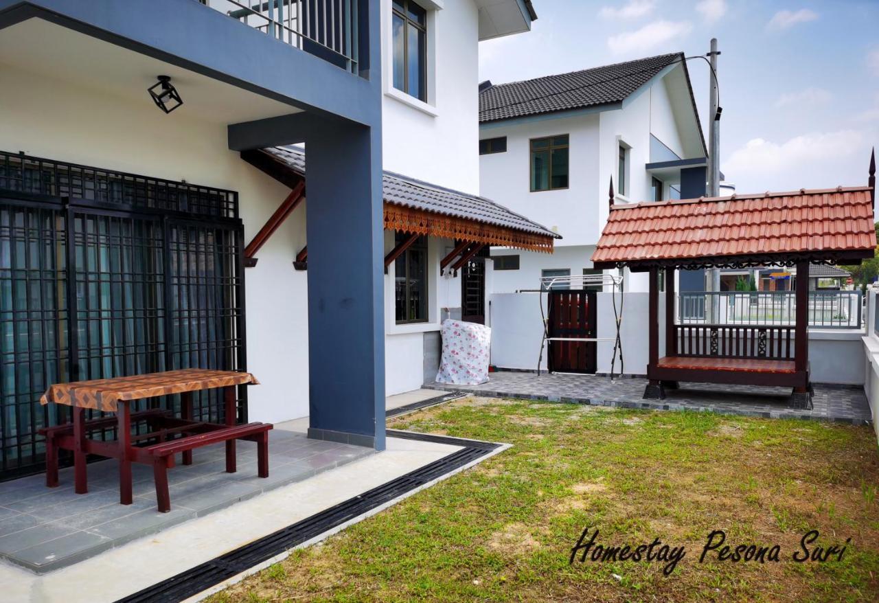 Pesona Suri Homestay Batu Pahat Exterior foto